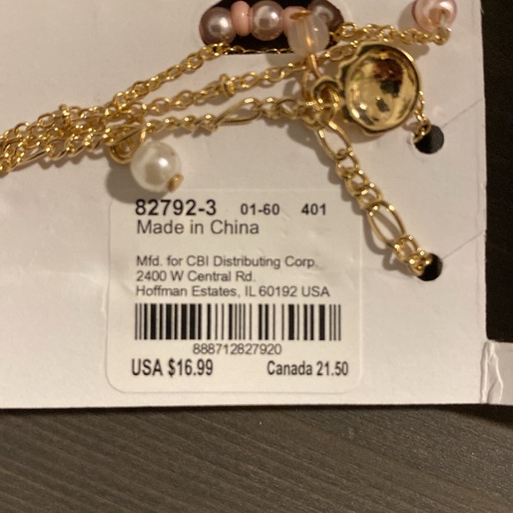 Gold & Pink Beads & Shell Charms Choker Necklaces - 3 Pack
(Will take offers) - Picture 5 of 5